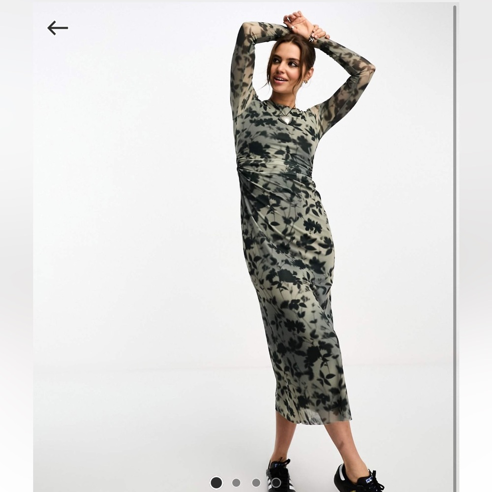Stradivarius Floral Mesh Dress in Black and Green